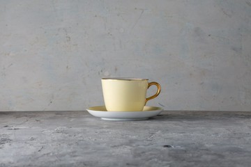 大倉陶園 色蒔き クリーム色 モーニングカップ＆ソーサー 日本製 1970 年代