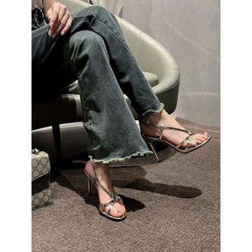 銀色高跟鞋夏季細跟性感露趾金色一字帶扣仙女風涼鞋女2025年新款