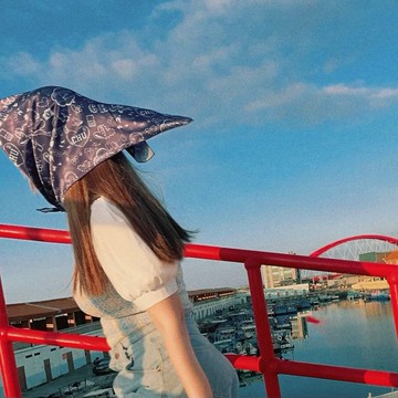 chuchulove 65 X 65 絲巾方巾  印花 / chuchulove 2024處處老花