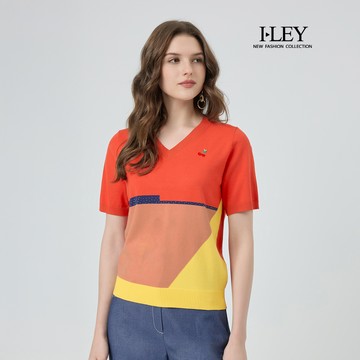 ILEY伊蕾 櫻桃刺繡撞色縲縈針織上衣(紅；M-2L)