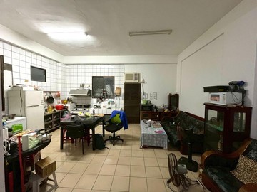 永慶彬｜吉安車庫別墅｜面寬大地坪 近黃昏市場｜花蓮縣吉安鄉昌隆九街