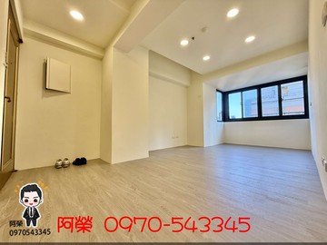 正逢甲青海商圈｜全新裝修高樓層採光三房直達休旅車位｜台中市西屯區上明二街