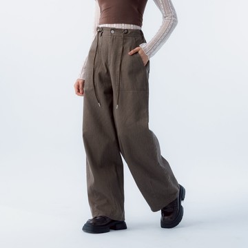 QUEENSHOP_S 女裝 洗水抽繩大口袋繭型長褲 兩色售 S/M/L 現+預 【04102019】