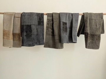 鐵鏽染蜂巢組織廚用擦巾