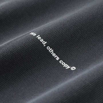 高品質！深灰色300g重磅字母印花短袖t恤 美式復古寬松休閑打底衫