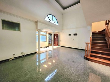 【買屋找永慶小柯】后站文化電梯大透天~有電梯｜新北市樹林區文化街