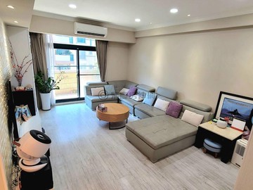 大鵬新城高樓層美裝潢採光明亮大三房+平面大車位｜新竹市北區凌雲街