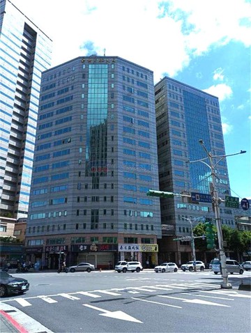 世貿IC大純辦坡平車/僑茂新生｜台北市信義區忠孝東路五段