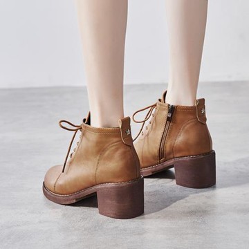香港粗跟女英倫風單鞋2025年春秋季新款韓版百搭高跟短靴系帶鞋子