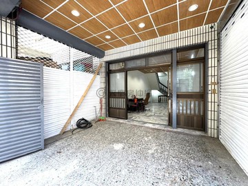 中清捷運站【商四臨10米活路★店住合一】｜台中市北屯區中清東一街