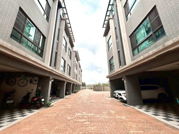 獨家 新屋【大悅清華】前院停車美墅｜桃園市新屋區清華路