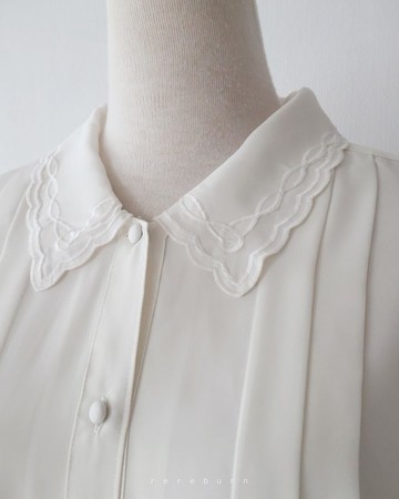 復古刺繡領韓國製寬鬆歐美版型長袖米黃古著襯衫