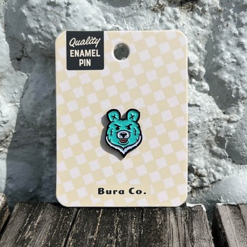 台灣黑熊琺瑯徽章 Taiwan Bear Souvenir BURA Enamel Pin