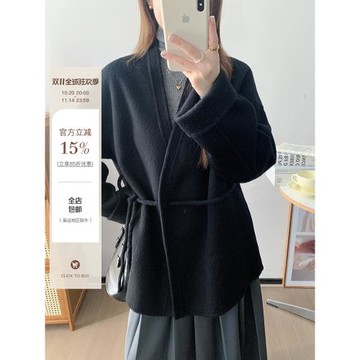 UVPU黑色系帶雙面呢2024V領百搭保暖通勤簡約設計感羊毛大衣外套