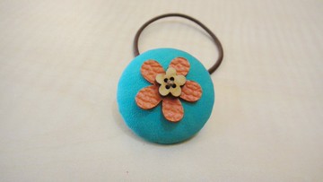 手感皮革包釦髮束 - Flower