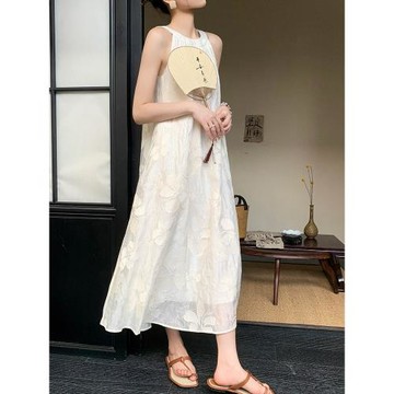 JWUNIQUE米白色無袖掛脖新中式吊帶連衣裙女夏季設計感氣質長裙子
