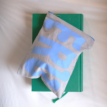 韓國品牌 MINMIN FRUiTS 收納小包/化妝包  - 灰藍色