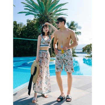 新款情侶泳衣女分體三件套顯瘦性感時尚游泳衣度假男沙灘褲泳裝