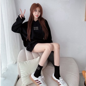 S.T SHOP現貨02121日常休閒經典字母長版帽T+同色襪子 寬鬆 大學T 上衣 女裝 套裝 連身 隔日到 蓋屁股