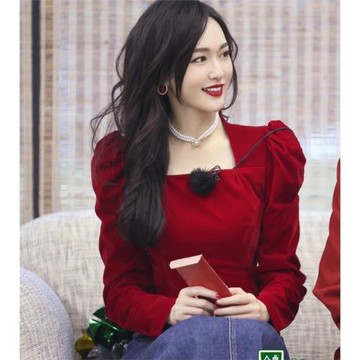 我們的客棧唐嫣同款酒紅色方領泡泡袖上衣絲絨設計感小眾修身外套