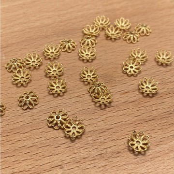 【Rich手作】沙金 金色花托 花托 包金 隔珠 水晶隔珠 水晶設計款 手工DIY 現貨在台 串珠隔片