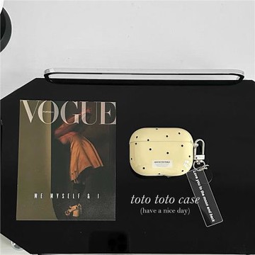 ins小眾奶黃色波點Airpodspro2耳機套愛心掛件適用蘋果1/2代無線耳機殼Airpods3代新款復古pro防摔保護套純色