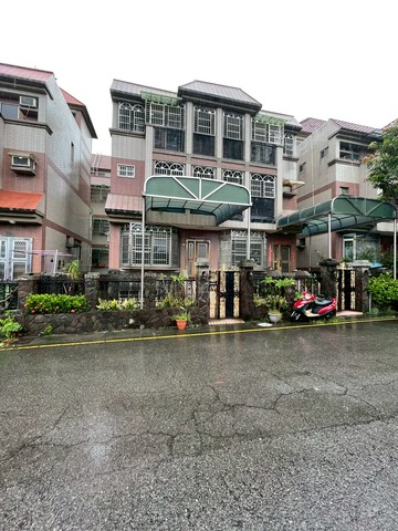 獨家~御璽伯爵美別墅▶龍井車站生活圈▶沙田路｜台中市沙鹿區沙田路斗南巷