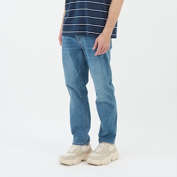 GIORDANO 男裝彈力中腰輕薄錐形牛仔褲 Blue Classics系列 - 76 淺藍