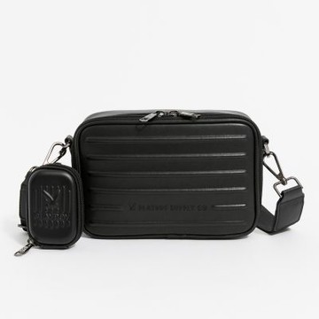 PLAYBOY - 斜背包  Panache系列 - 黑色