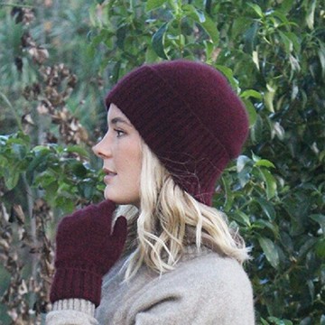 深酒紅色可反摺紐西蘭貂毛羊毛帽