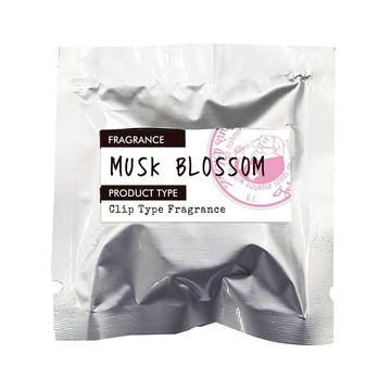 John's Blend 車用芳香劑補充包 櫻花麝香 夾型設計 自然清新香氣 30天持續時間  1包