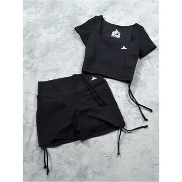 瑜伽套裝 健身女士黑色上衣 速干跑步短袖 密桃臀緊身皺臀短褲