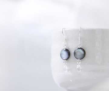 黑白系 / 銀湖 - 黑蝶貝 925銀耳環