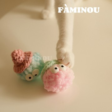 FÀMINOU．Elfe帽子小精靈寵物玩具 逗貓玩具 安靜絨球 貓咪自嗨玩具 耐抓耐咬 貓狗用品 小廢物玩具