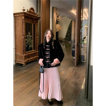 落落狷介 外套女冬新款黑色毛毛外套新中式女裝設計感小眾小個子