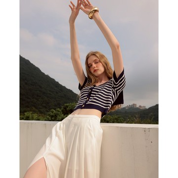 AIR SPACE 水手領金釦條紋針織上衣(深藍/紫) 女裝 現貨