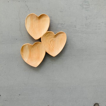 日本檜木愛心盤－彼此相愛