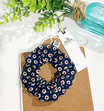 Hazelnut手工做藍色圖案小腸圈髮圈/髮束大腸髮甜甜圈髮飾