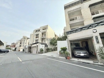 專約|未淹水|仁武輕屋齡正路邊間美車墅｜高雄市仁武區大智一街