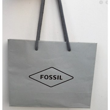 滿額贈品，FOSSIL提袋保卡 買錶贈品