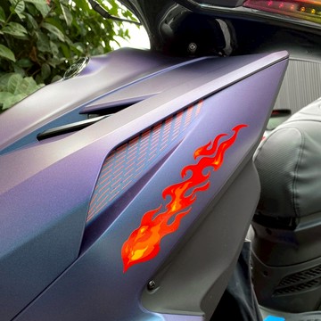 反光屋FKW 反光貼紙 火焰貼紙 車貼 汽車貼紙 機車貼紙 多種圖款 3M反光貼紙 黏性強 防水耐曬 操作簡便