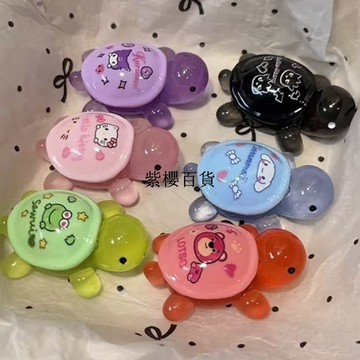 【✨ 臺灣 齣貨✨】夜光 小烏龜 對對碰玩具 卡通 庫洛米 送女朋友 擺件 三麗鷗  海龜 髮光樹脂動漫週邊卡通可愛禮物
