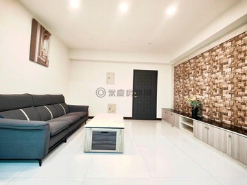 高雄火車站｜幸福川✨溫馨翻新兩房兩衛浴｜高雄市新興區林森一路