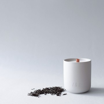 白茶 - 現在/this系列 | 香氛蠟燭| 陶瓷杯 | 40小時放鬆時刻