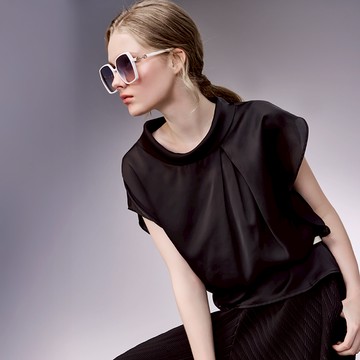 立領打褶雪紡上衣