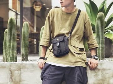 Matchwood 經典 百搭 隨身小包 Pacer Pouch 防潑水 側背 附背帶