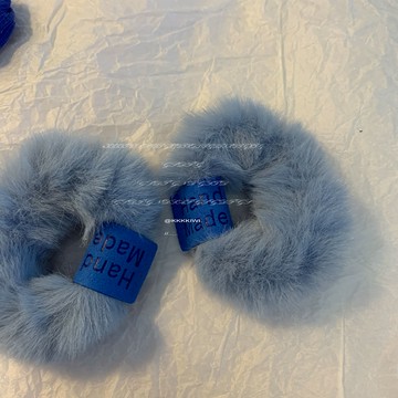 kkkkiwi 丨秋冬毛絨藍笑臉發圈韓國ins小眾百搭皮筋可愛少女發飾