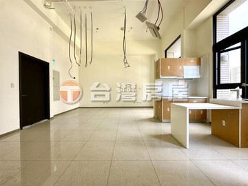 台中買屋	 文心愛悅挑高兩房捷運平車宅｜台中市南屯區文心南路