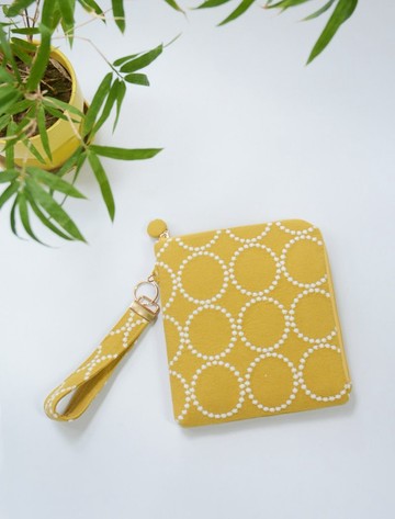 刺繡布料 防摔防水 輕便厚實 手腕繩帶 客制化客製尺寸電子書內膽