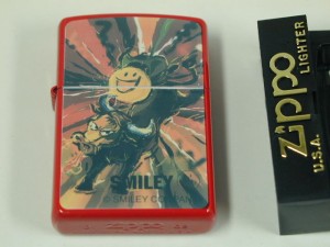 ジッポーZippo Smileyスマイリー美しい赤アート | LINEショッピング